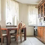 2 Bedroom Gorgeous Apartment In Kolobrzeg شقة كولوبرزيغ