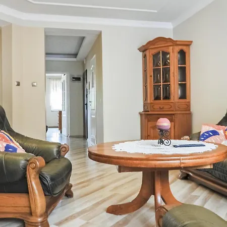2 Bedroom Amazing Apartment In Kolobrzeg Kolobrzeg